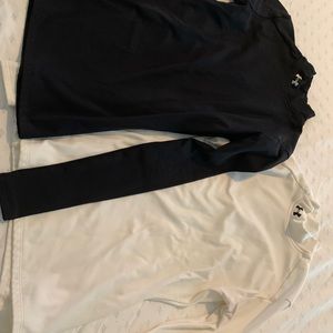 Under Armour womens mock turtleneck warm gear. Size medium- very fitted